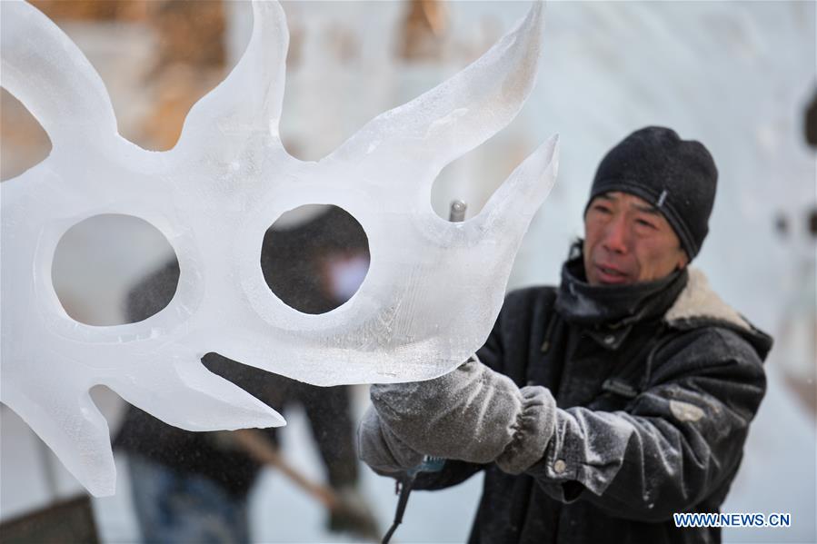 CHINA-HARBIN-ICE SCULPTURE-COMPETITION (CN) 