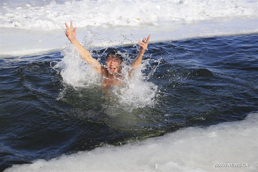 #CHINA-HEBEI-WINTER SWIMMING (CN)