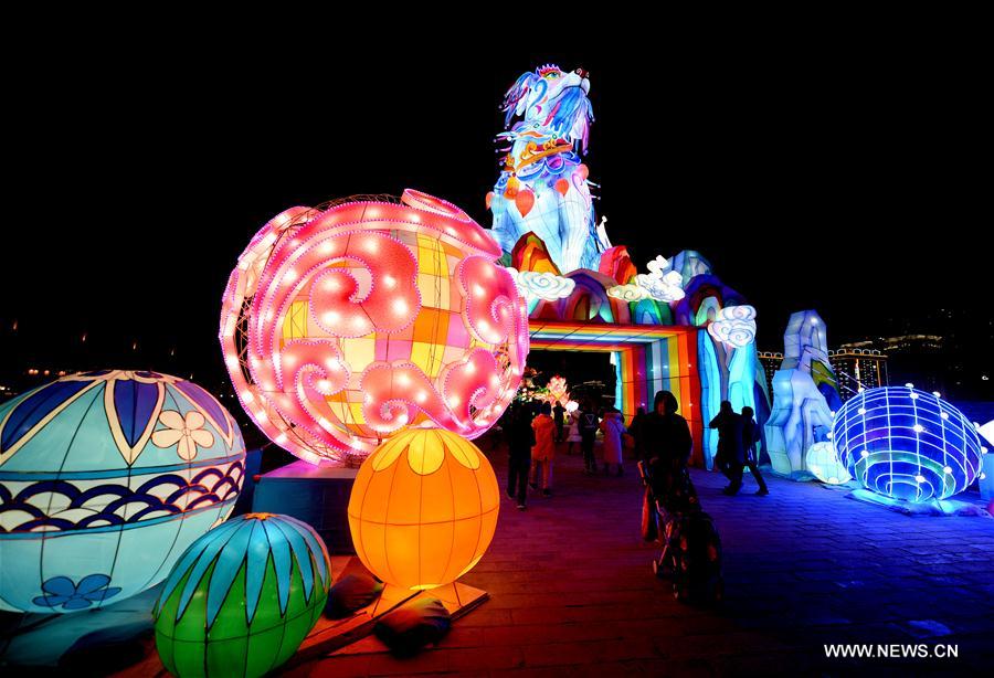 CHINA-XI'AN-LANTERN FAIR (CN)