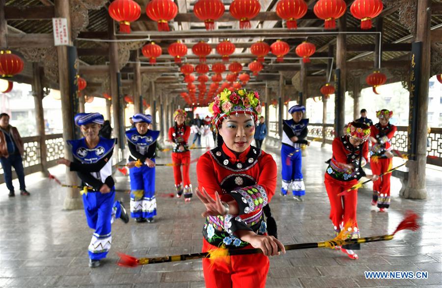 #CHINA-HUBEI-ENSHI-FOLK ART TROUPE (CN)