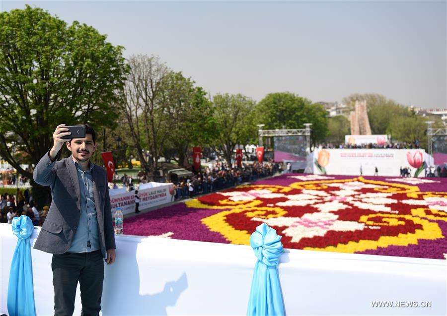 TURKEY-ISTANBUL-TULIP CARPET