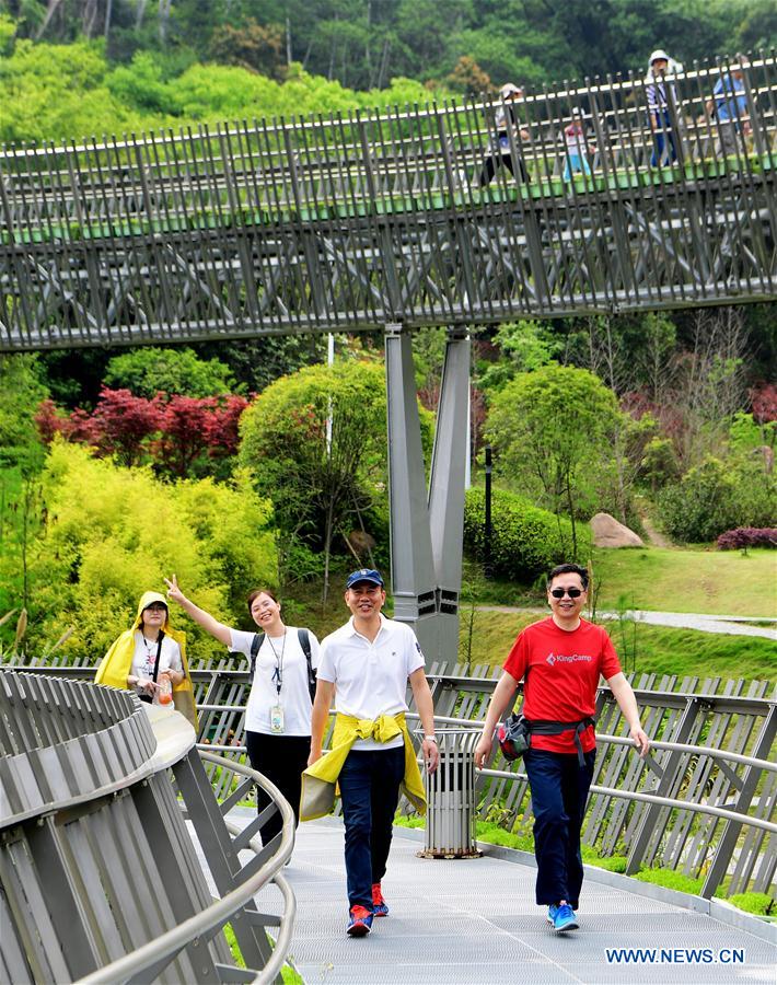 CHINA-FUZHOU-ENVIRONMENT-SKYWALK (CN)