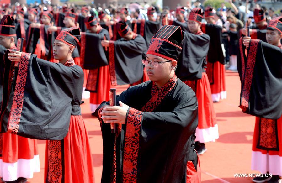 CHINA-SHAANXI-COMING-OF-AGE CEREMONY (CN)