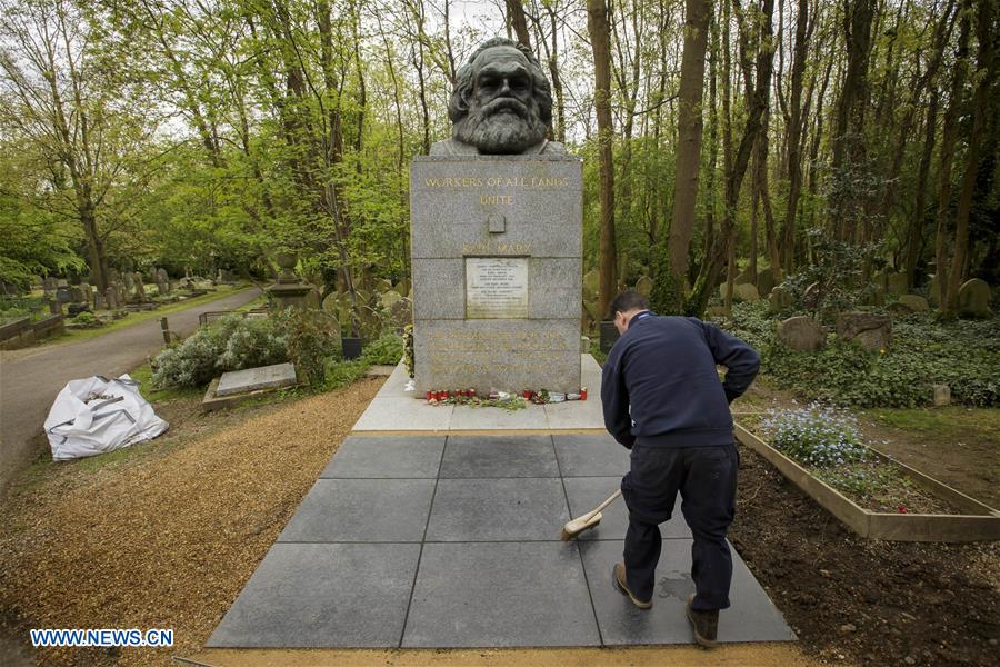 BRITAIN-LONDON-MARX TOMB