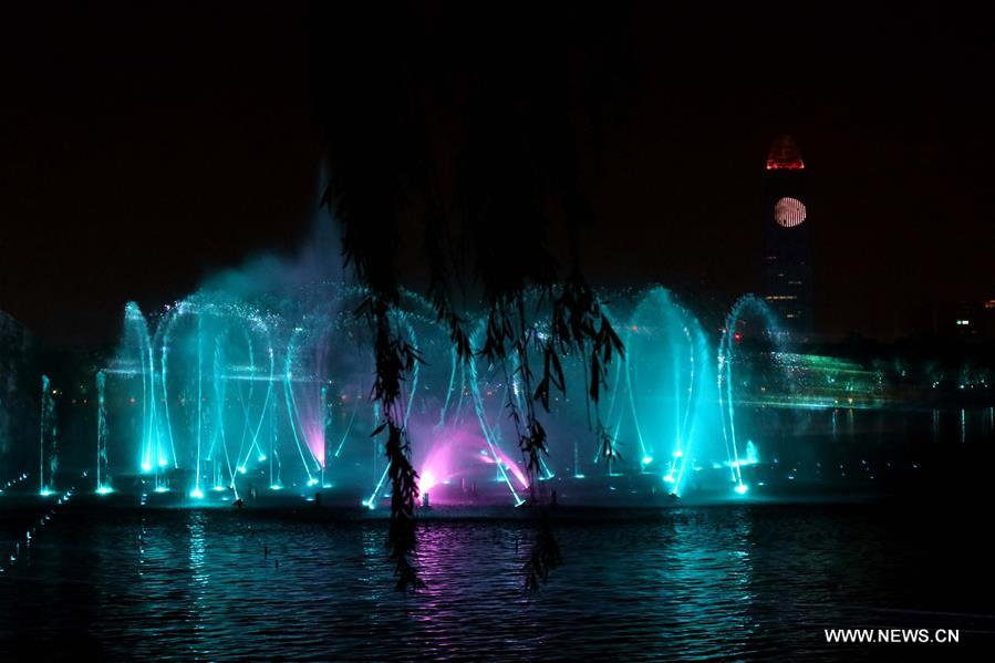 CHINA-JINAN-DAMING LAKE-WATER SHOW (CN)