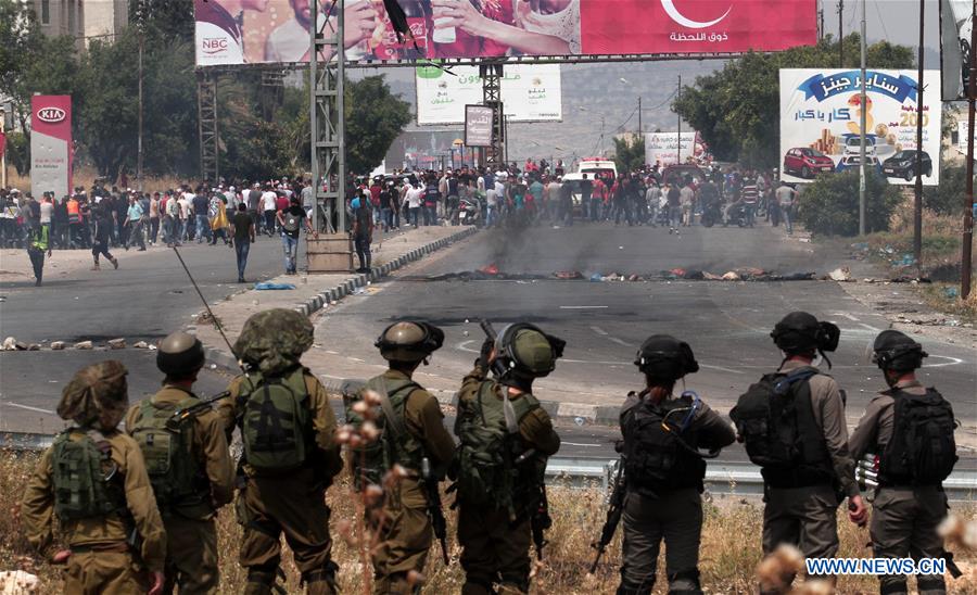 MIDEAST-NABLUS-NAKBA DAY-CLASHES