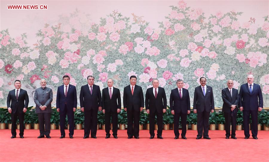 (SCO SUMMIT) CHINA-QINGDAO-XI JINPING-SCO-LEADERS-GROUP PHOTO (CN)