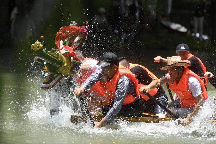 CHINA-DRAGON BOAT FESTIVAL-CELEBRATIONS (CN)