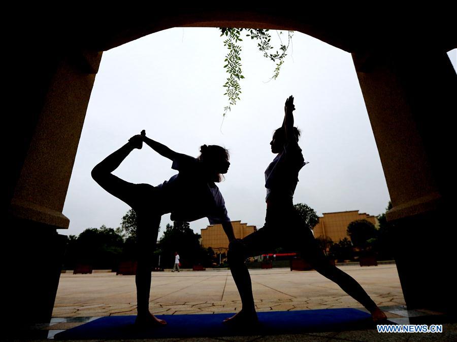 #CHINA-INTERNATIONAL YOGA DAY (CN)