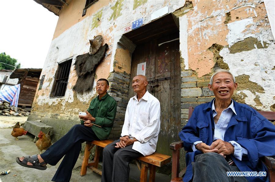 CHINA-FUJIAN-SHAOWU-TRADITIONAL ARCHITECTURE (CN)