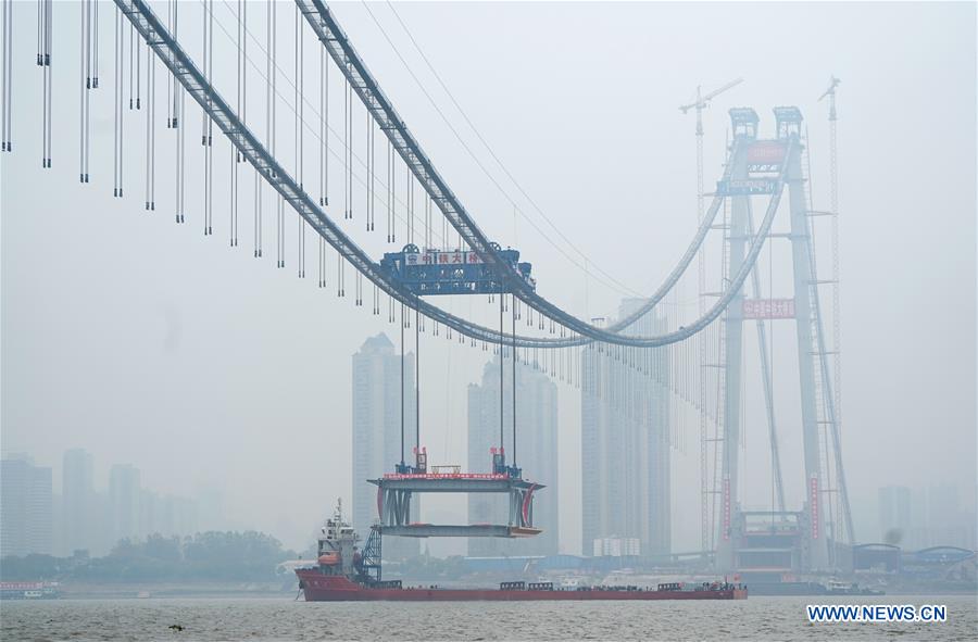 CHINA-HUBEI-WUHAN-SUSPENSION BRIDGE-CONSTRUCTION (CN)