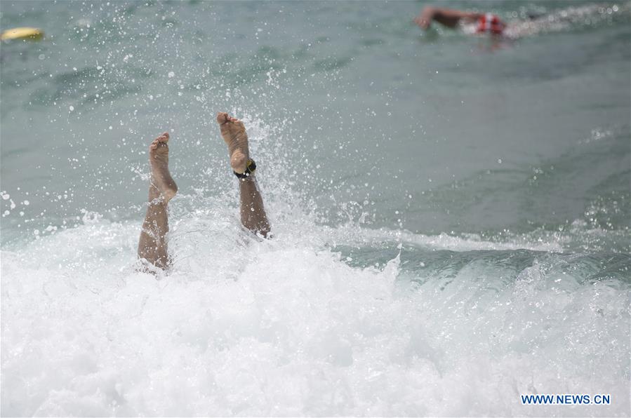 (SP)AUSTRALIA-SYDNEY-BONDI TO BRONTE OCEAN SWIM