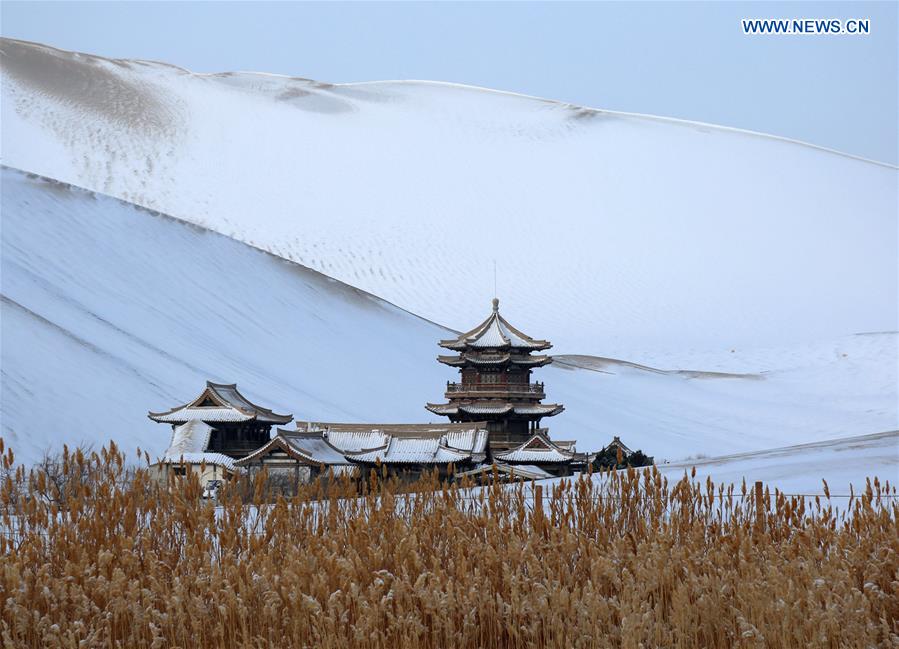 #CHINA-GANSU-DUNHUANG-SCENERY (CN)