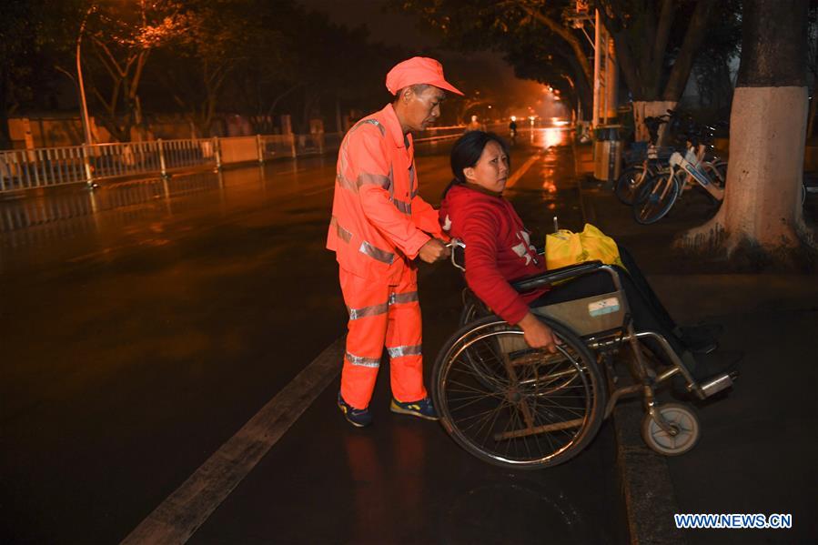 CHINA-FUJIAN-LONGYAN-HANDICAPPED WIFE