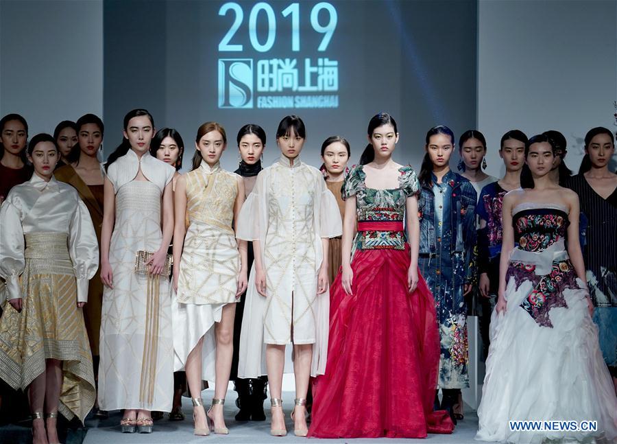 CHINA-SHANGHAI-FASHION DESIGN SHOW (CN)