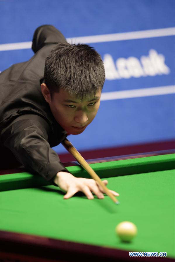 (SP) BRITAIN-SHEFFIELD-SNOOKER-WORLD CHAMPIONSHIP-DAY 3