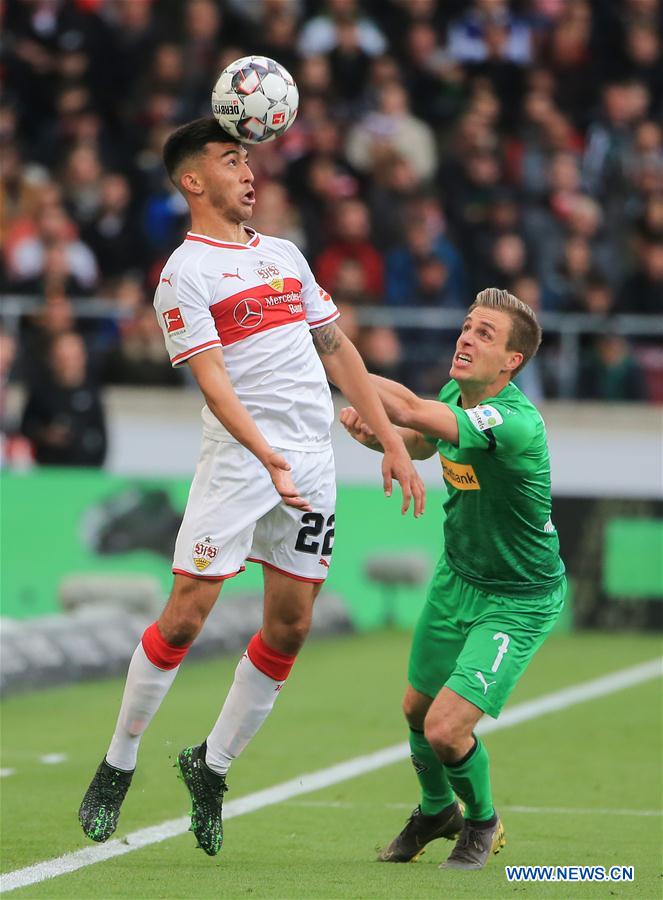 (SP)GERMANY-STUTTGART-SOCCER-BUNDESLIGA-STUTTGART VS MOENCHENGLADBACH