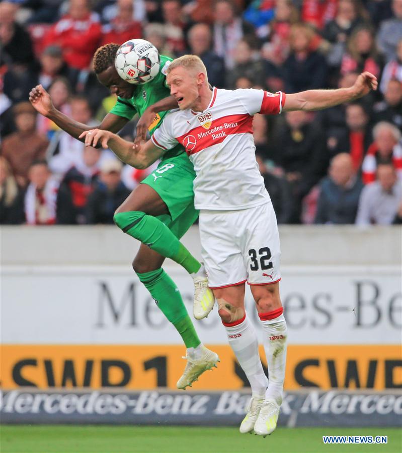 (SP)GERMANY-STUTTGART-SOCCER-BUNDESLIGA-STUTTGART VS MOENCHENGLADBACH