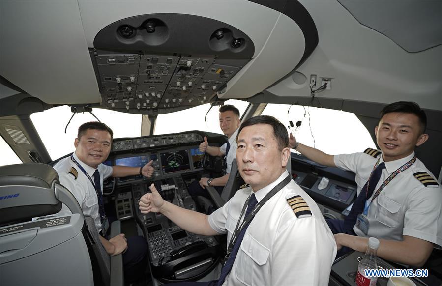 CHINA-BEIJING-DAXING INTERNATIONAL AIRPORT-TEST FLIGHT(CN)