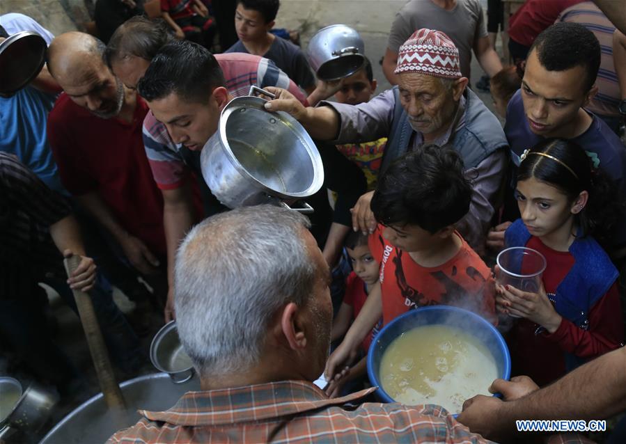 MIDEAST-GAZA-RAMADAN-CHARITY