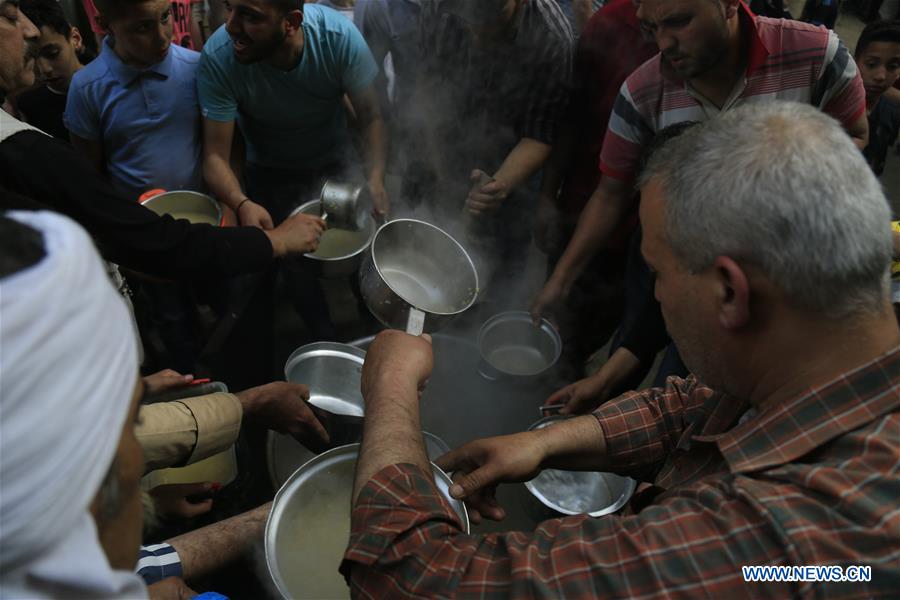 MIDEAST-GAZA-RAMADAN-CHARITY