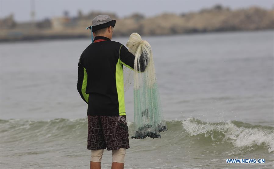 MIDEAST-GAZA-FISHERMEN