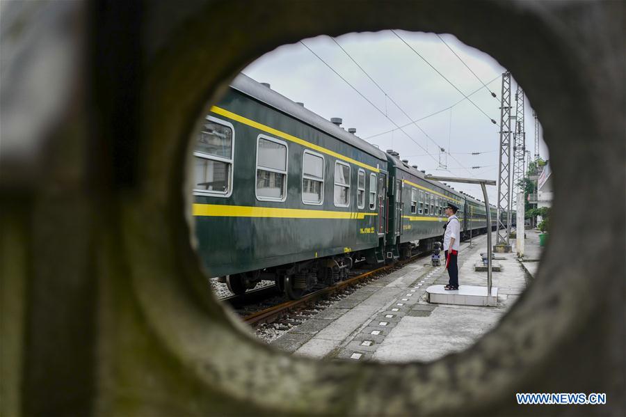 CHINA-CHENGDU-CHONGQING-RAILWAY (CN)