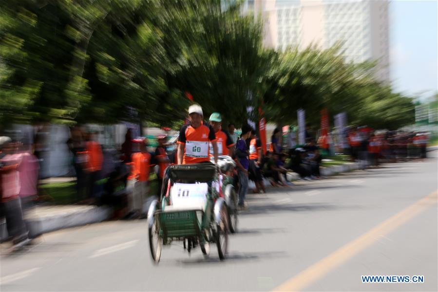 CAMBODIA-PHNOM PENH-CYCLO RACE