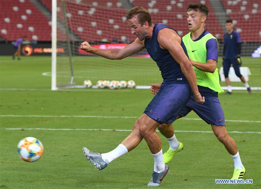 (SP)SINGAPORE-FOOTBALL-INTERNATIONAL CHAMPIONS CUP-TOTTENHAM HOTSPUR-TRAINING SESSION