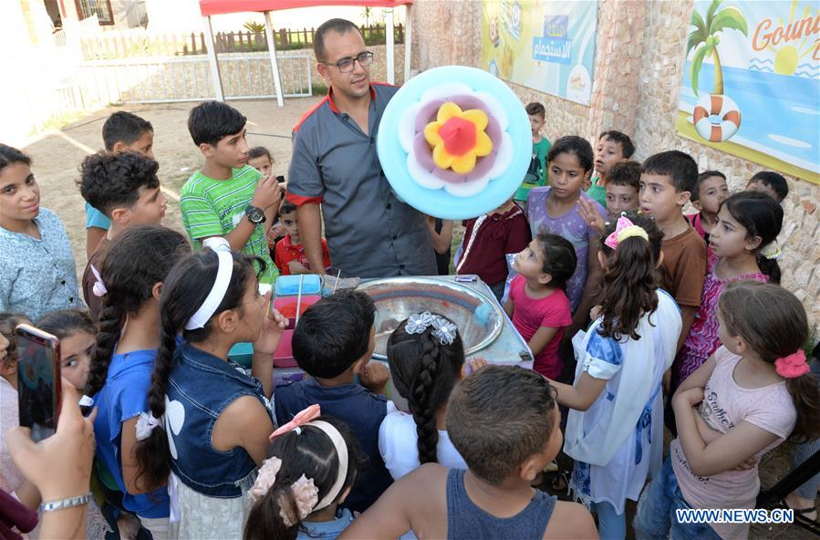 MIDEAST-GAZA-DAILY LIFE-COTTON CANDY