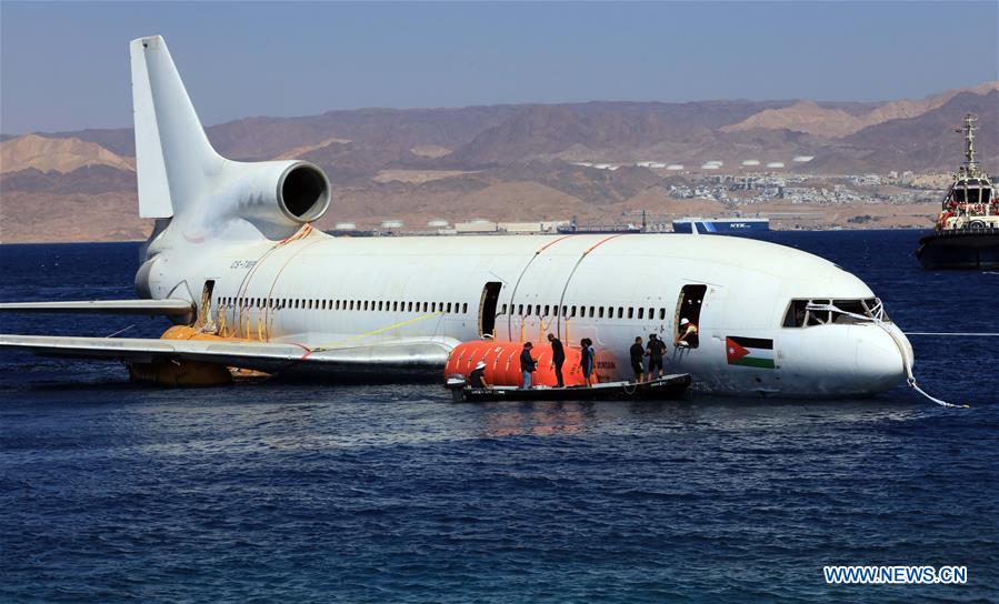 JORDAN-AQABA-RED SEA-UNDERWATER MUSEUM-PLANE SUBMERGING