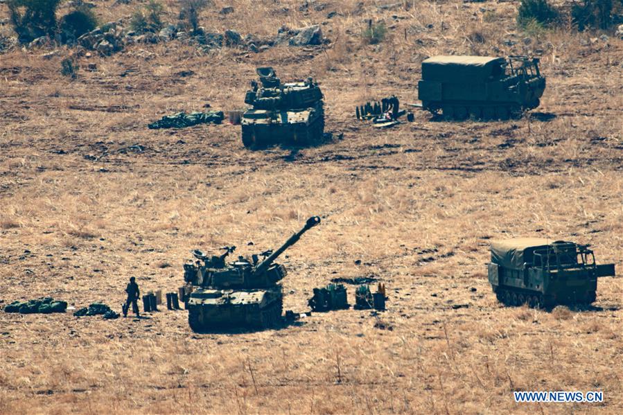 MIDEAST-ISRAEL-LEBANON-ARTILLERY FIRE