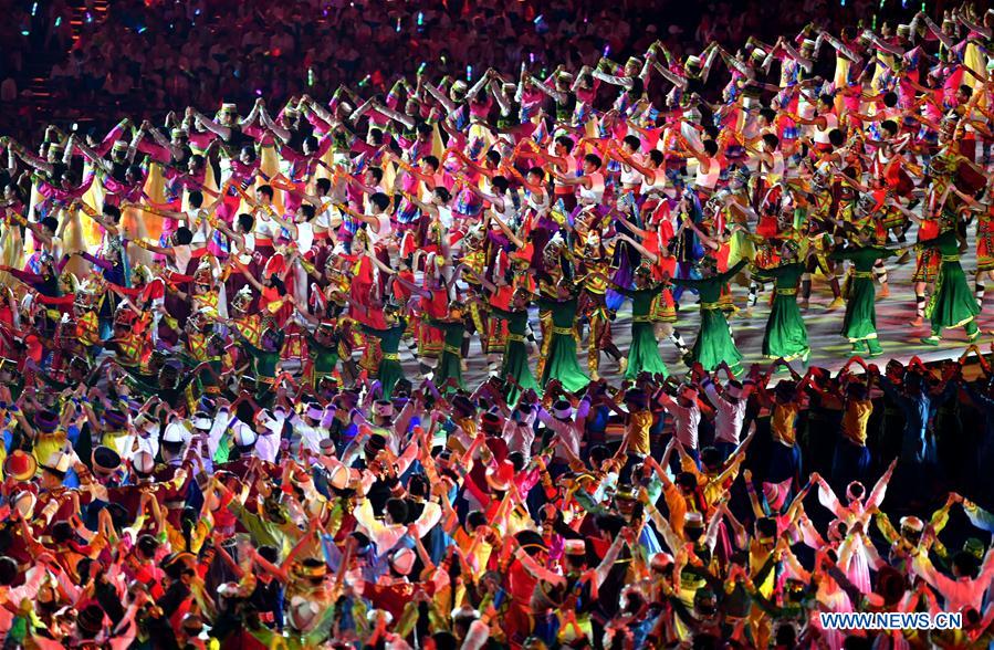 (SP)CHINA-ZHENGZHOU-NATIONAL TRADITIONAL GAMES OF ETHNIC MINORITIES-OPENING CEREMONY (CN)