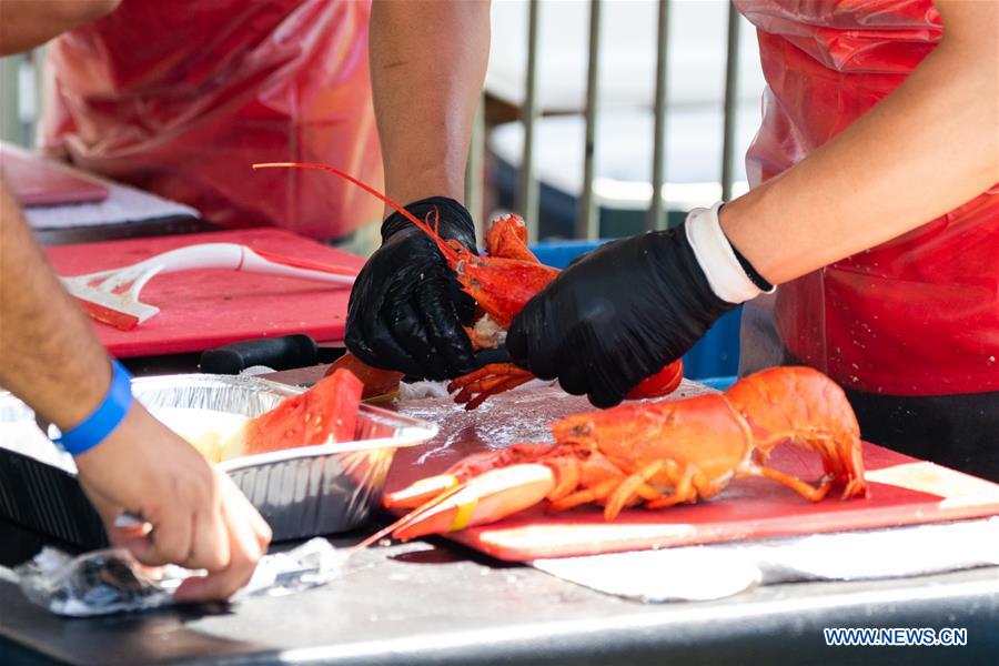 U.S.-LOS ANGELES-LOBSTER FESTIVAL