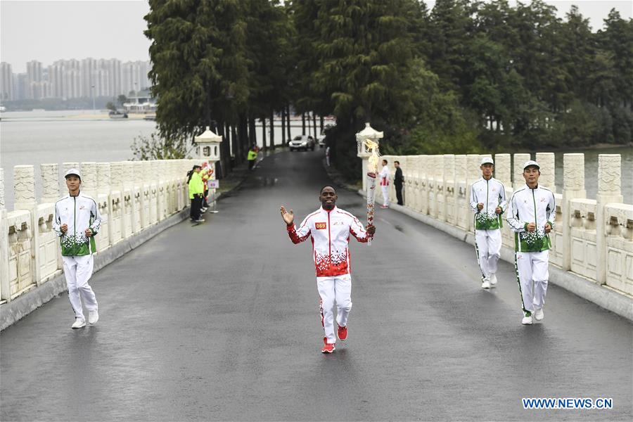 (SP)CHINA-WUHAN-7TH MILITARY WORLD GAMES-TORCH RELAY 