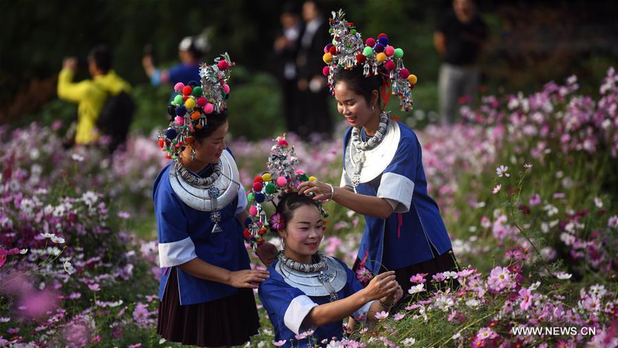 CHINA-GUANGXI-SANJIANG-GALSANG FLOWERS (CN)