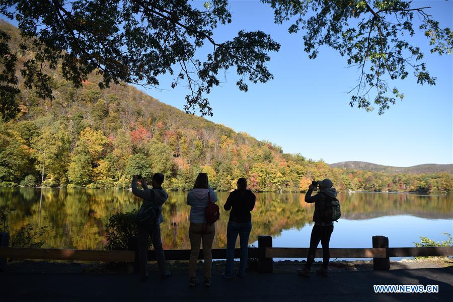 U.S.-NEW YORK-AUTUMN SCENERY