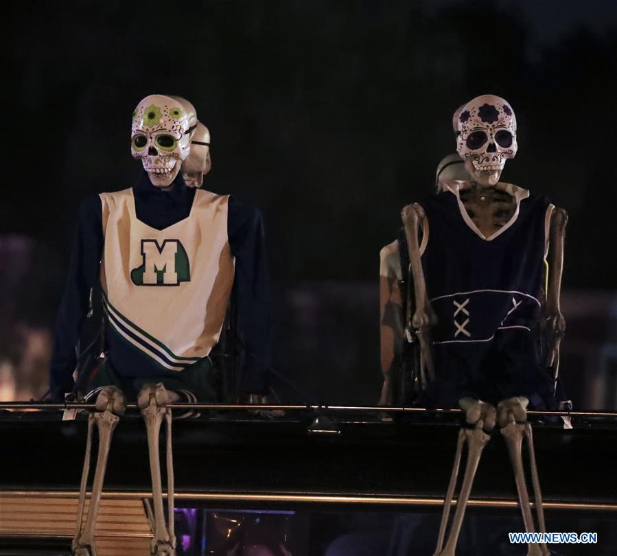 U.S.-CALIFORNIA-ANAHEIM-HALLOWEEN PARADE