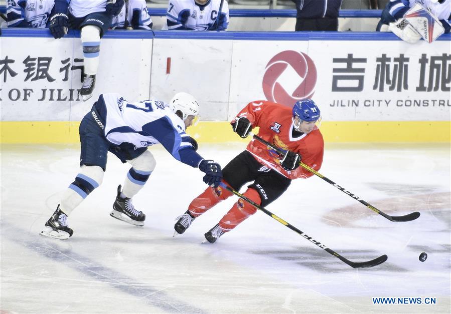 (SP)CHINA-JILIN-ICE HOCKEY-SILK ROAD SUPREME LEAGUE-TSEN TOU VS BURAN(CN)