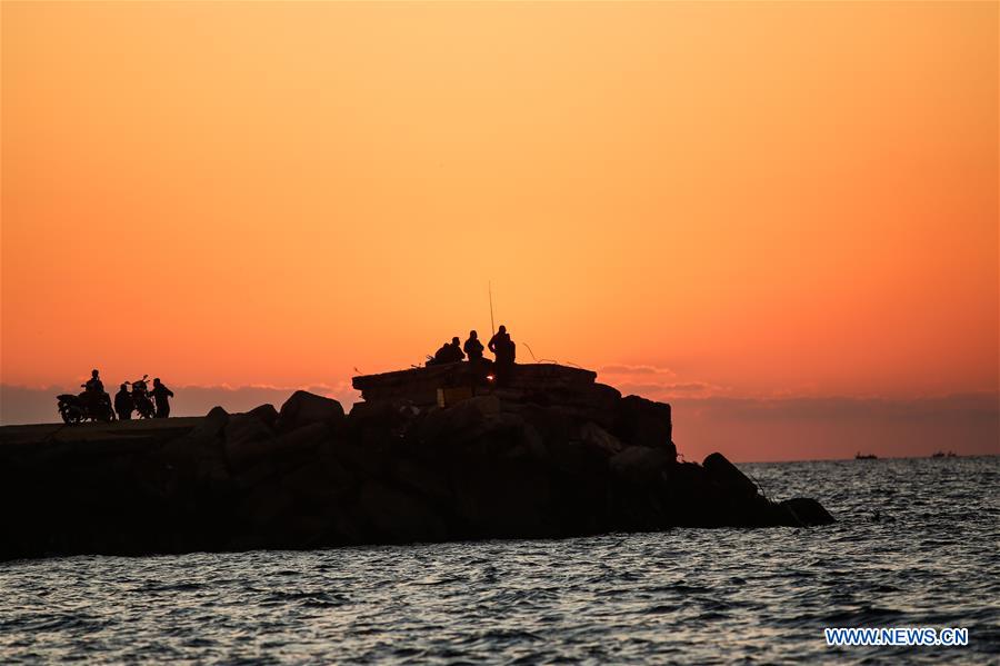 MIDEAST-GAZA-SUNSET