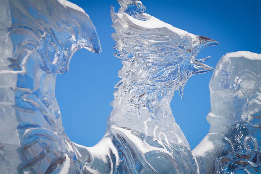 CHINA-HEILONGJIANG-HARBIN-ICE SCULPTURE (CN)