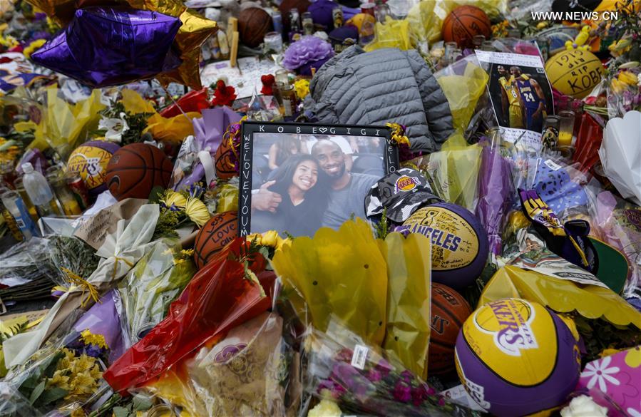 (SP)U.S.-CALIFORNIA-LOS ANGELES-KOBE BRYANT-CONDOLENCE