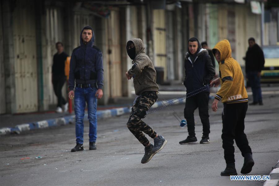 MIDEAST-HEBRON-CLASHES