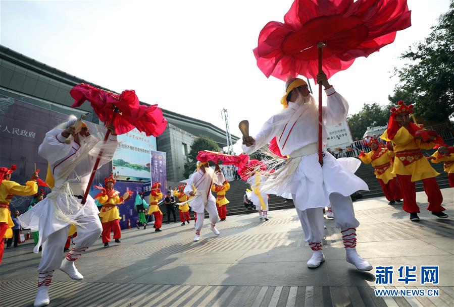 #（社會(huì)）（1）第五屆中國(guó)非物質(zhì)文化遺產(chǎn)博覽會(huì)在濟(jì)南開幕