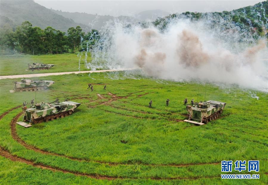 （圖文互動）（4）戰(zhàn)旗獵獵鑄忠魂——陸軍第74集團軍某旅“硬骨頭六連”鍛造全面過硬連隊紀實