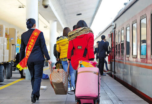 廣鐵開出今年春運首趟臨客